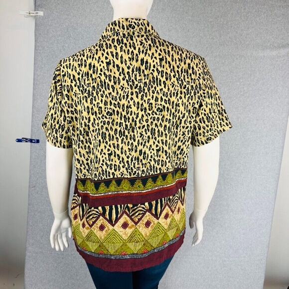 Vintage L&S Designs Sz XL Blouse Short Sleeve Collared Animal Abstract Button - Picture 6 of 8
